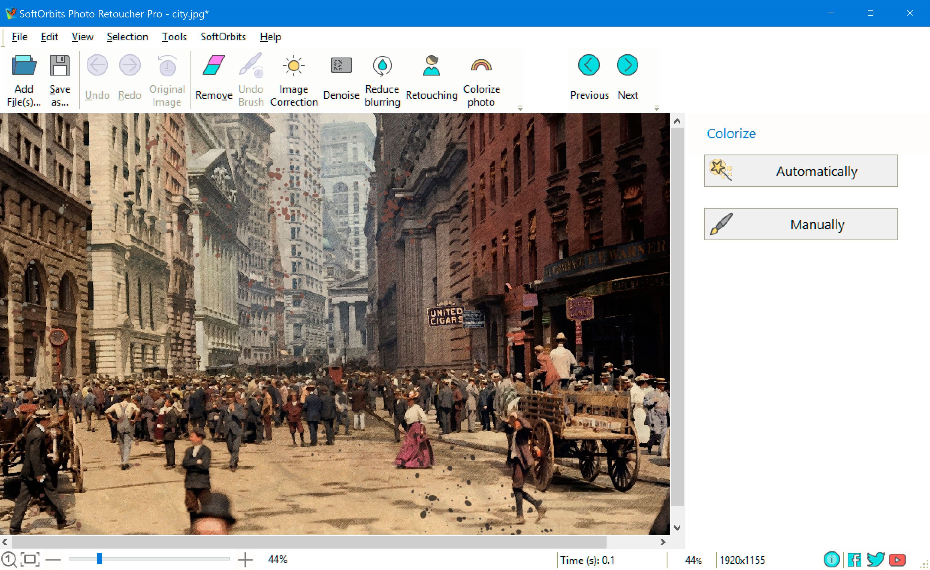 Remove the spots and unwanted objects from old scanned picture ..
