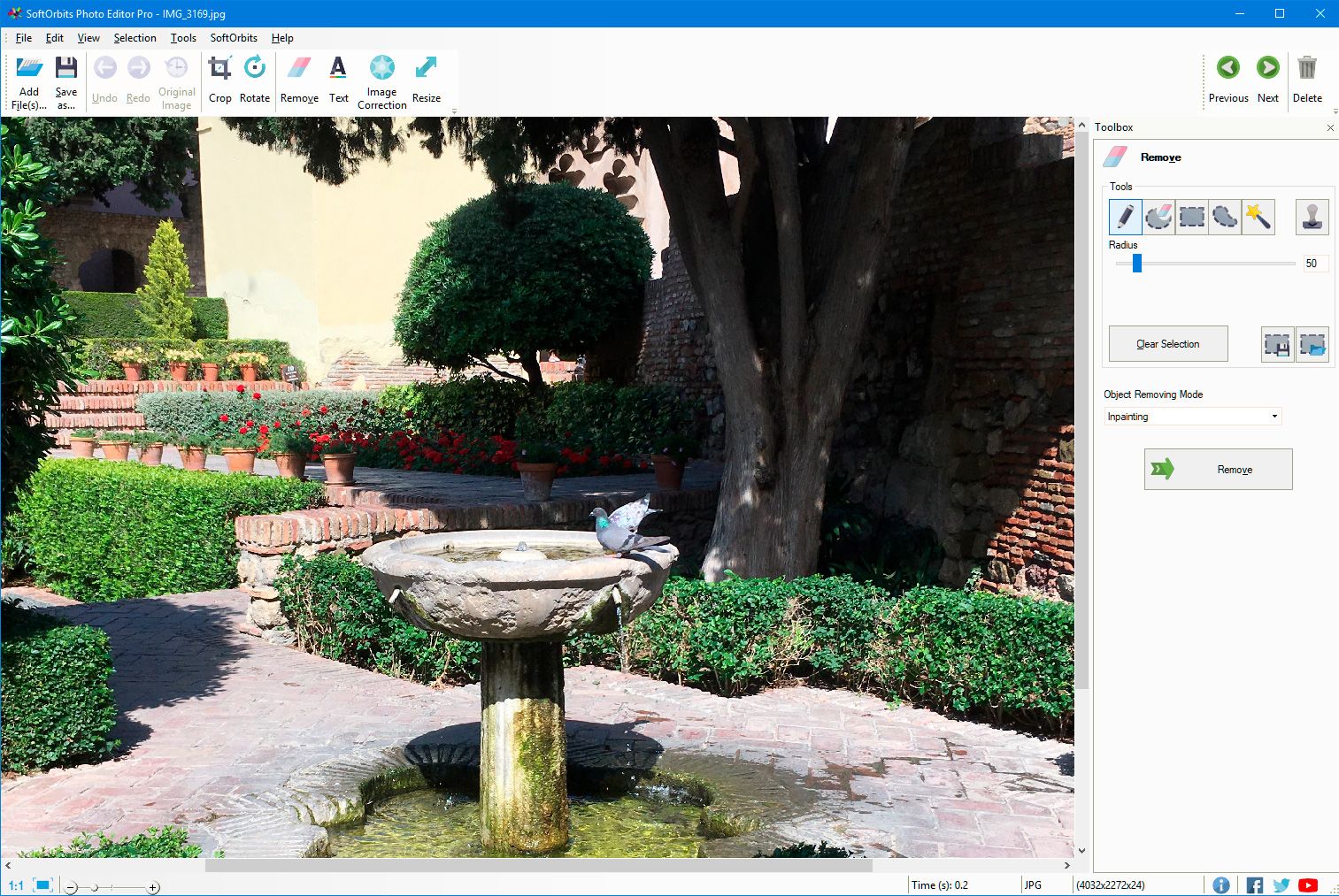 Open Photo Eraser App program..